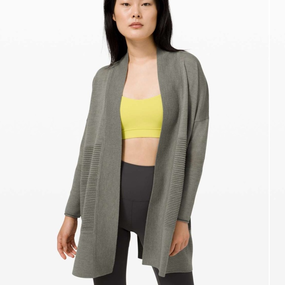NEW Lululemon Sit In Lotus Cardigan Wrap II Heathered Grey Sage size 6
